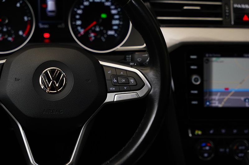 Volkswagen Passat - fotka 16 z 26