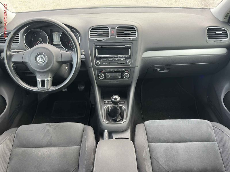 Volkswagen Golf (2012) 2.0 TDi, Highline, bixen - fotka 8 z 19