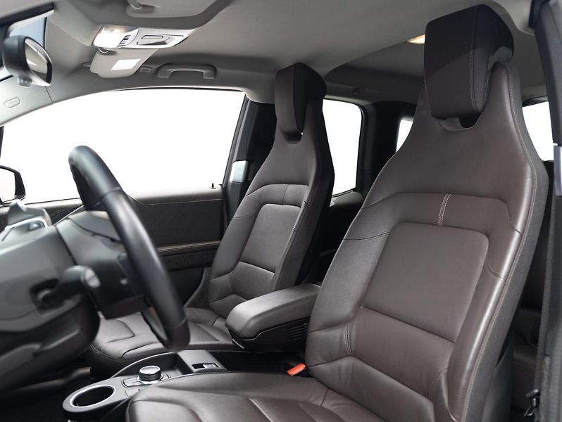 BMW i3 i3s - fotka 18 z 22