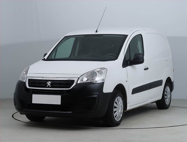 Peugeot Partner (2017) 1.6 HDi, ČR - fotka 2 z 12