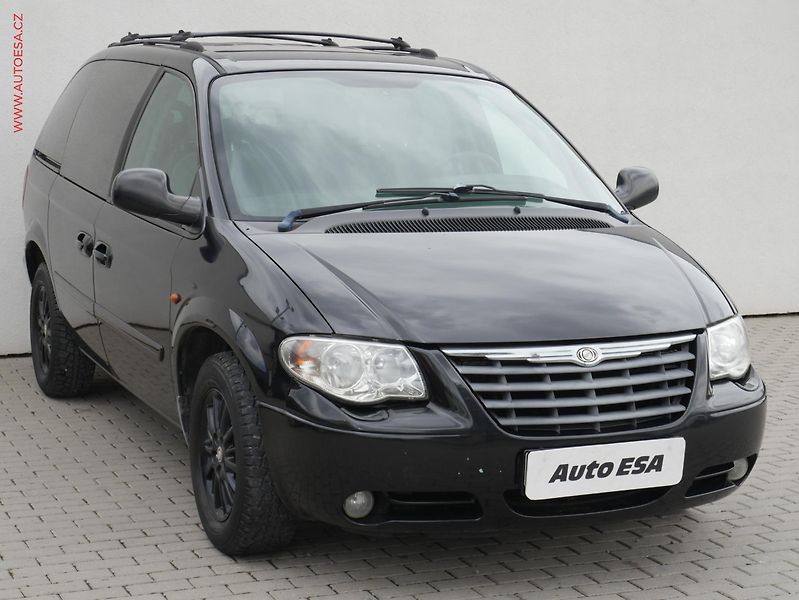 Chrysler Voyager (2005) 2.8CRD, AT, autoAC - fotka 1 z 16