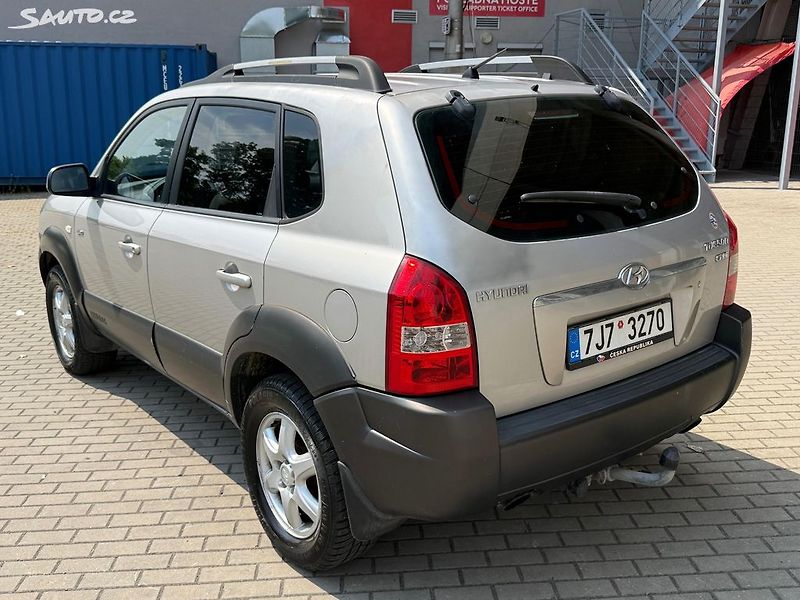 Hyundai Tucson (2005) 2.0CRDi, 4x4, 82kw Původ ČR - fotka 3 z 21
