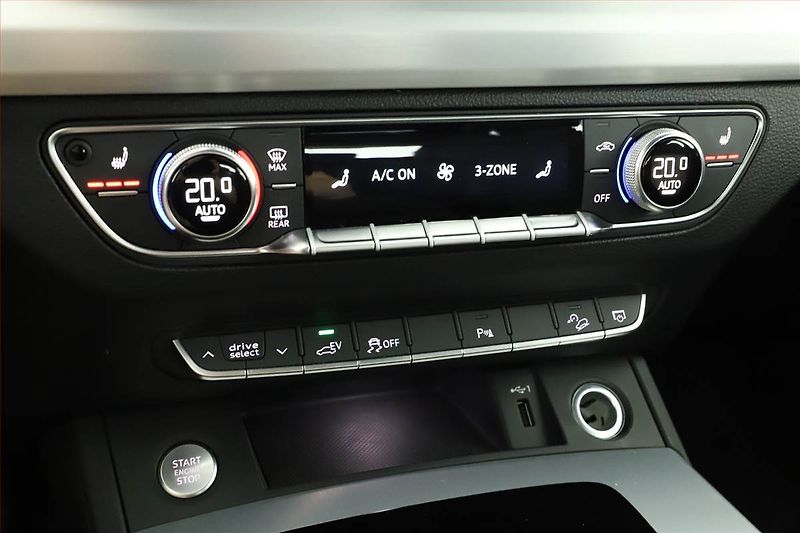 Audi Q5 (2024) 50 TFSI e - fotka 20 z 27