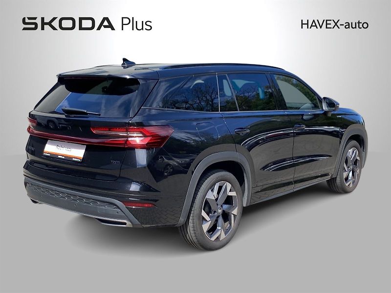 Škoda Kodiaq (2025) 2.0 TDI 4x4 DSG SportLine - fotka 2 z 39