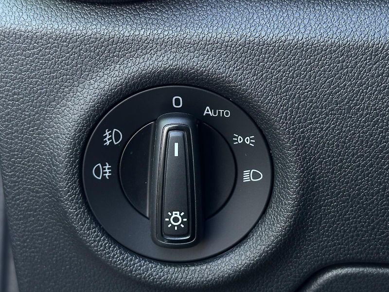 Škoda Fabia 1.5TSi DSG Monte Carlo 150PS K - fotka 17 z 45