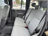 Jeep Cherokee 2.8CRD 4x4 MANUÁL 6 R.ST. - náhled 20