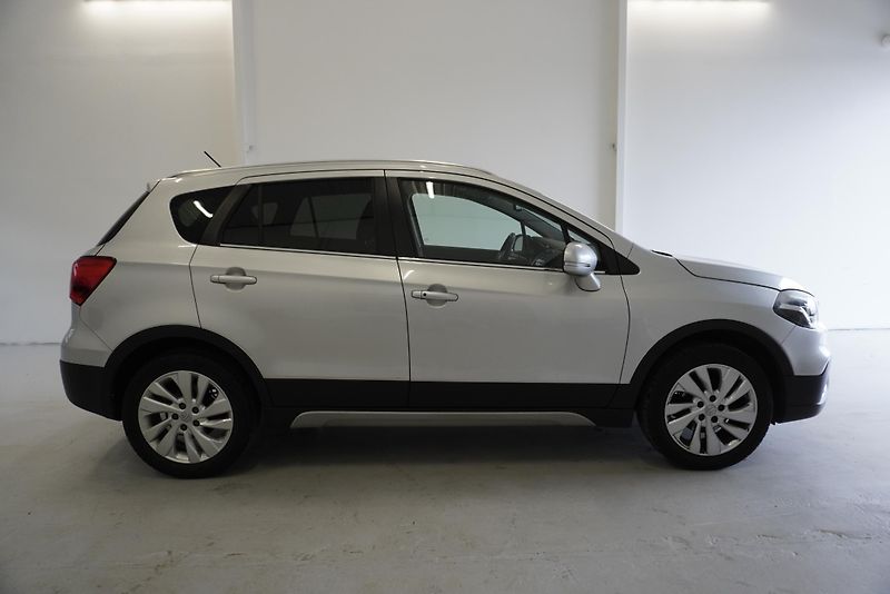 Suzuki SX4 S-Cross  S-CROSS  1,0 BOOSTERJET - fotka 4 z 27