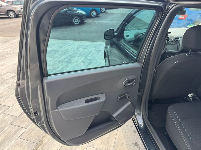 Dacia Lodgy (2017) Stepway 1.5 DCI 79kW - fotka 12 z 29
