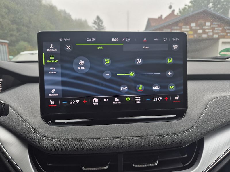 Škoda Enyaq iV 80 LOFT 150kw TZ SOH 96% - fotka 28 z 45