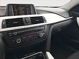 BMW Řada 3 (2012) 316 d, Xenony, Tempomat - náhled 12