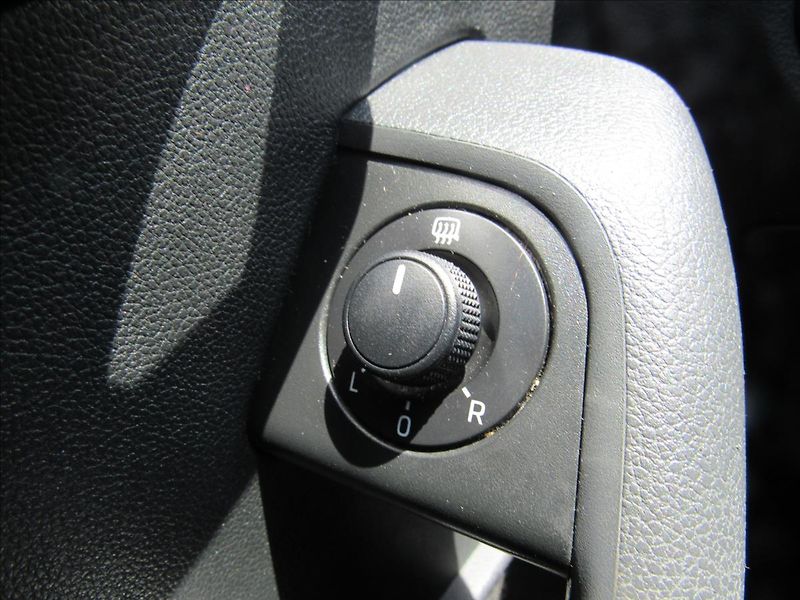 Škoda Octavia 1,6 TDi 85kW Style - fotka 23 z 29
