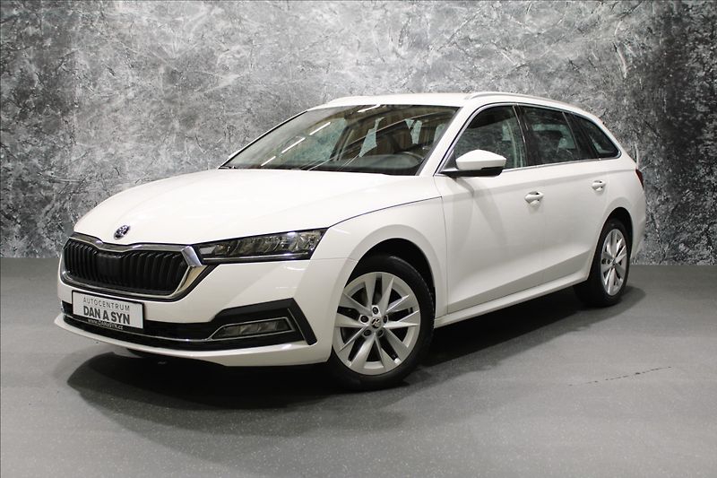 Škoda Octavia 2,0 TDI DSG style 1.majitel CZ - fotka 1 z 32