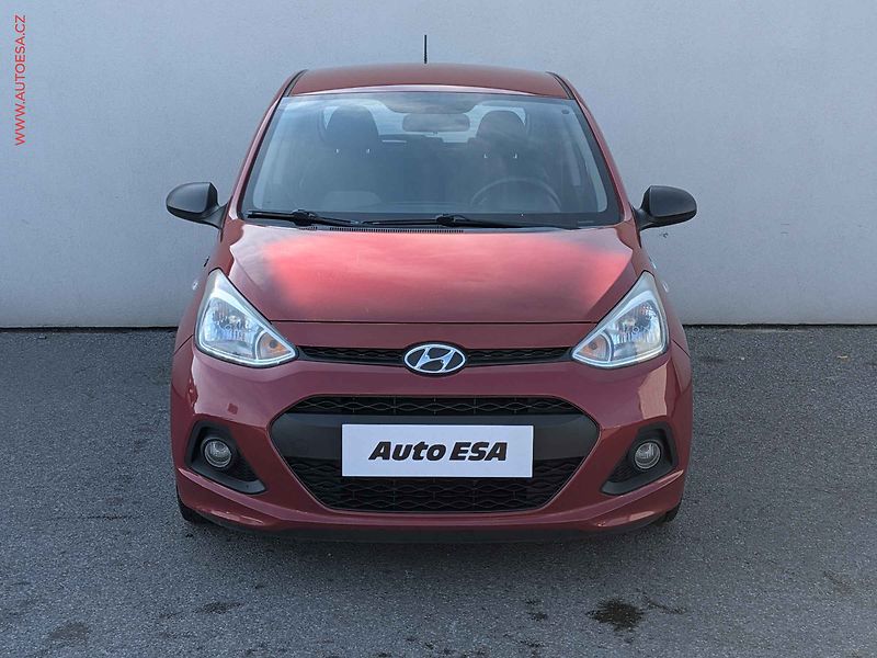 Hyundai i10 (2015) 1.0i, ČR, AC - fotka 2 z 14