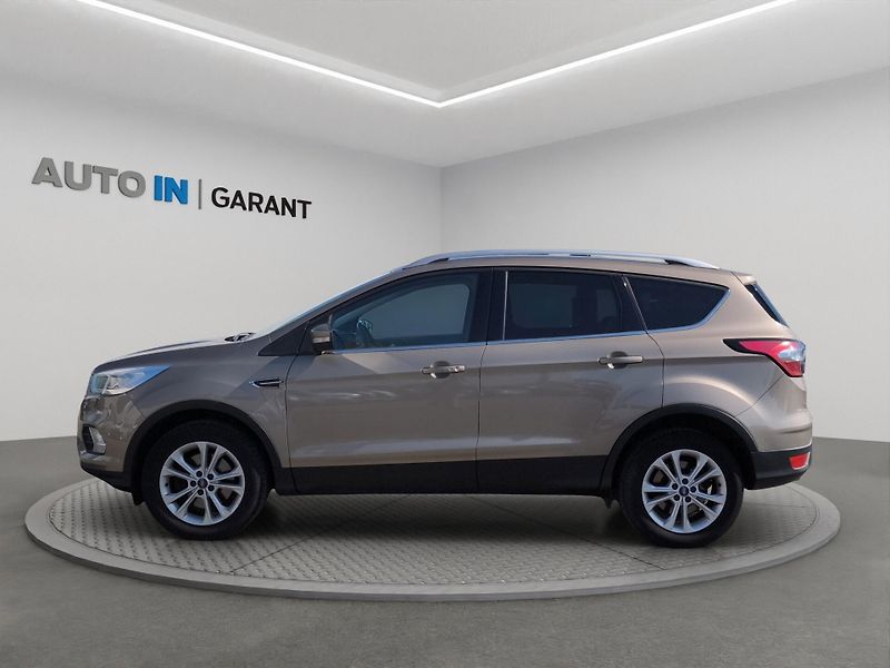 Ford Kuga (2019) 2.0 TDCi 110kW, 4x4, ČR, Serv. - fotka 8 z 28