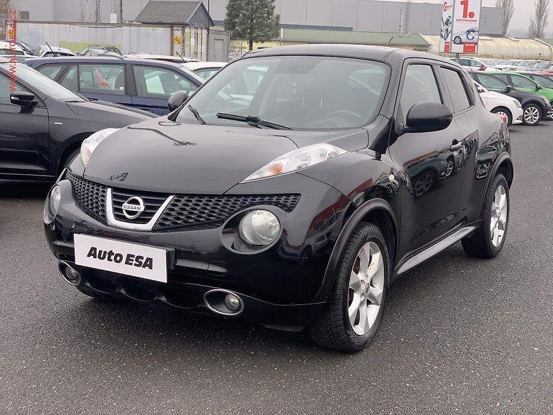 Nissan Juke (2010) 1.6i, AC, tempo - fotka 3 z 17