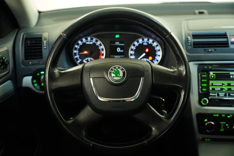 Škoda Octavia - fotka 16 z 24