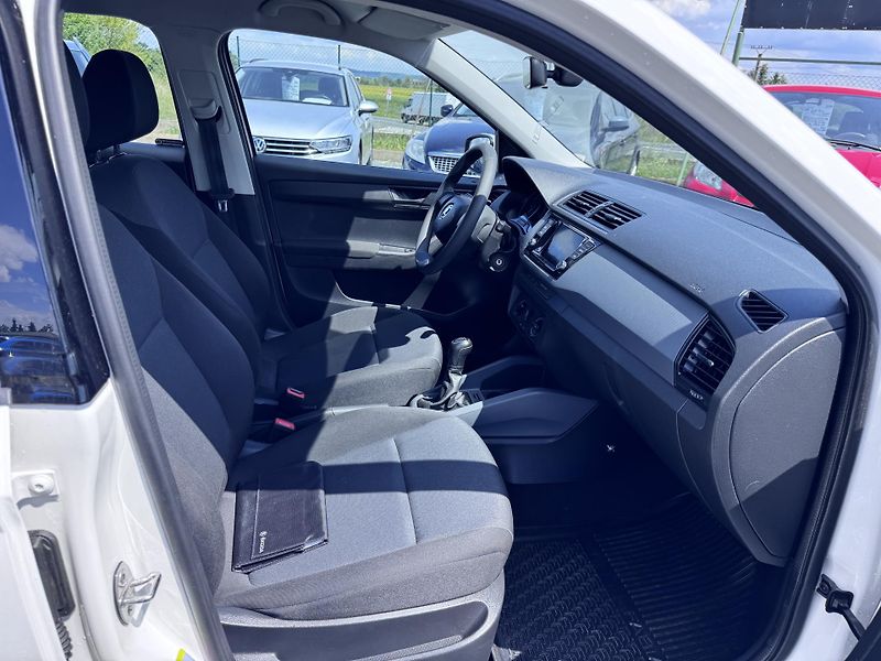 Škoda Fabia III 1.0 TSi,132 tis km,1.Maj,Č - fotka 17 z 18