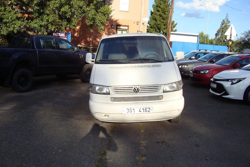Volkswagen Transporter (2000) T4,2.5 TDi,ČR,Nová STK 8/2028 - fotka 2 z 54