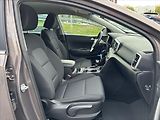 Kia Sportage 1,6 i AT 4x4 TOP ZÁRUKA TAŽNÉ - náhled 16