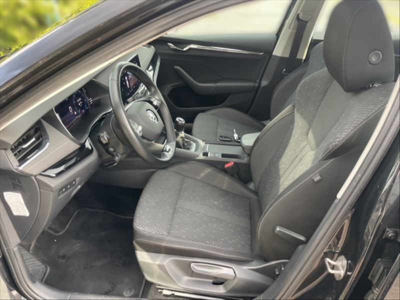 Škoda Octavia 1,5 TSI 110 Style - fotka 7 z 11