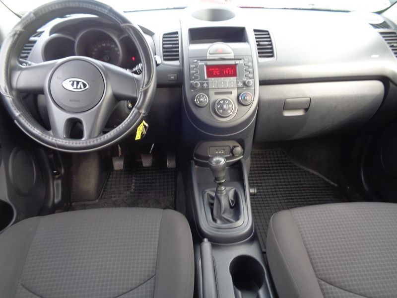 Kia Soul 1,6 - fotka 7 z 12