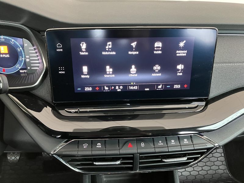 Škoda Octavia 1.5 TSI 110kW Style Combi MT6 - fotka 29 z 34