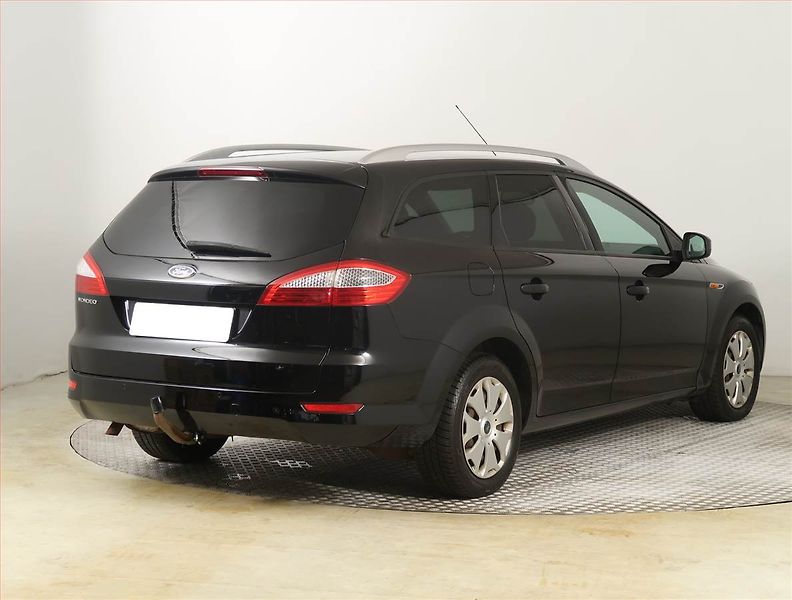 Ford Mondeo (2008) Trend 2.0 16V, Serv.kniha - fotka 5 z 17