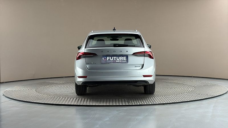 Škoda Octavia 2.0 TDI DSG Style Combi - fotka 5 z 26