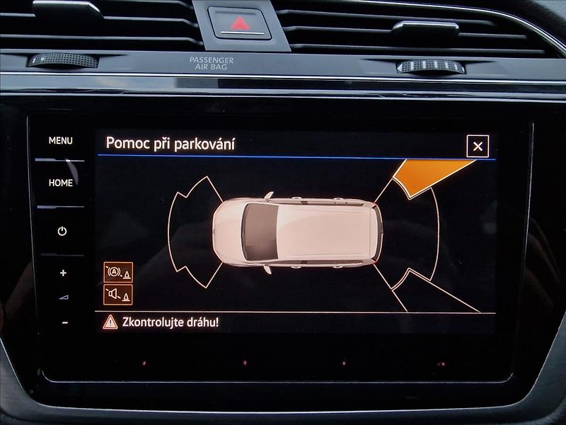 Volkswagen Touran 2.0 TDI Comfortline,ČR,1.Maj. - fotka 29 z 50
