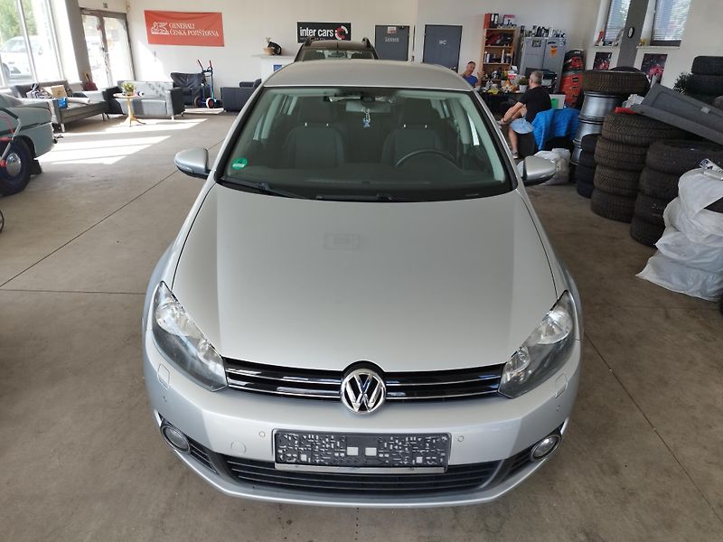 Volkswagen Golf (2010) 1,4TSI,90KW,DSG,ALU,NOVÉ ROZV. - fotka 3 z 27