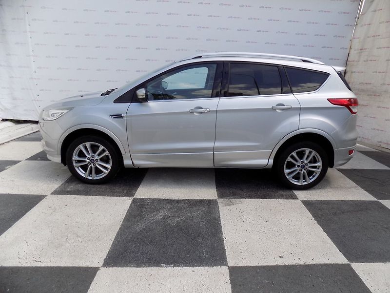 Ford Kuga (2016) 2.0TDCi/Individual/AWD/AT/ - fotka 2 z 44