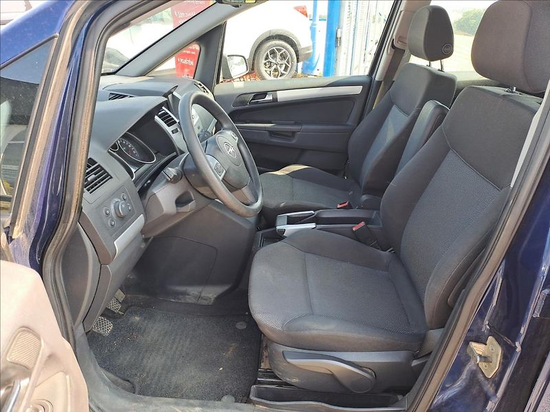 Opel Zafira 1,7 CDTi - fotka 5 z 13