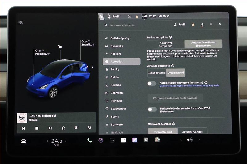 Tesla Model Y (2021) Long Range AWD 75kWh, SoH 91% - fotka 19 z 28