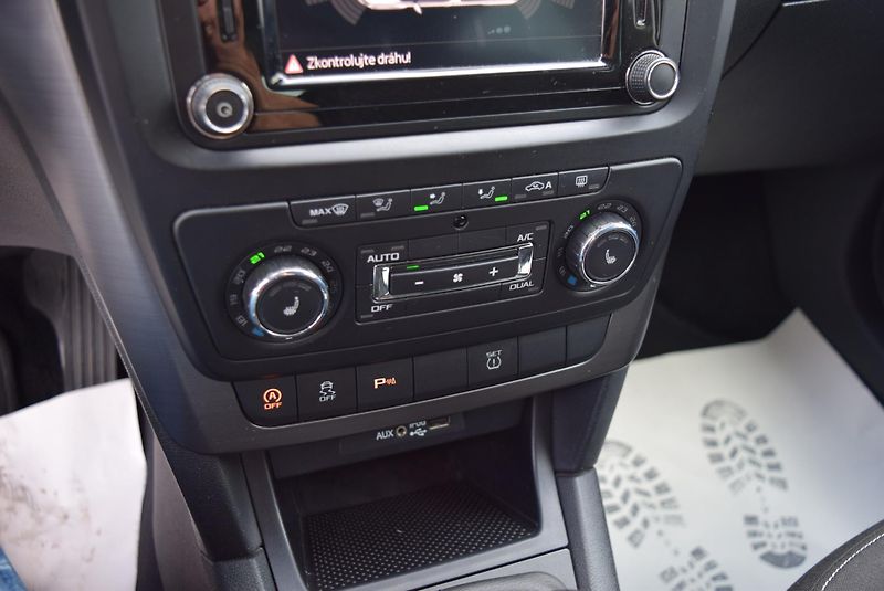 Škoda Yeti (2017) 1.2TSI 81kw ED. DRIVE TAŽ XENO - fotka 25 z 47
