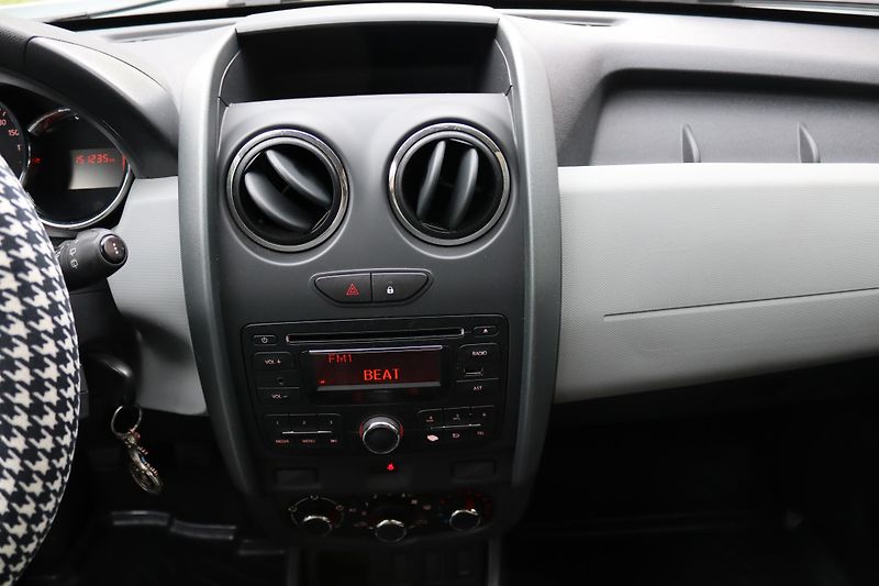 Dacia Duster 1.5dCi 1. MAJITEL JAKO NOVÉ - fotka 26 z 49