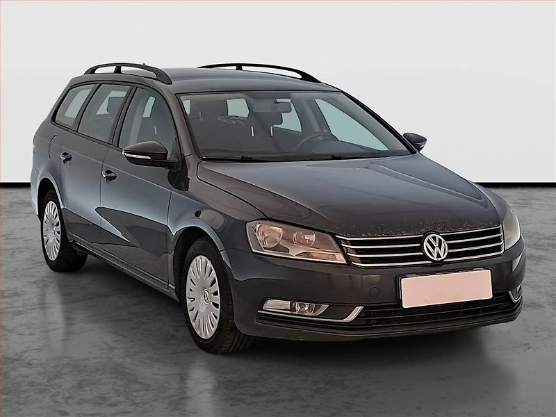 Volkswagen Passat (2011) 2.0 TDI, po STK, udržované - fotografie inzerátu