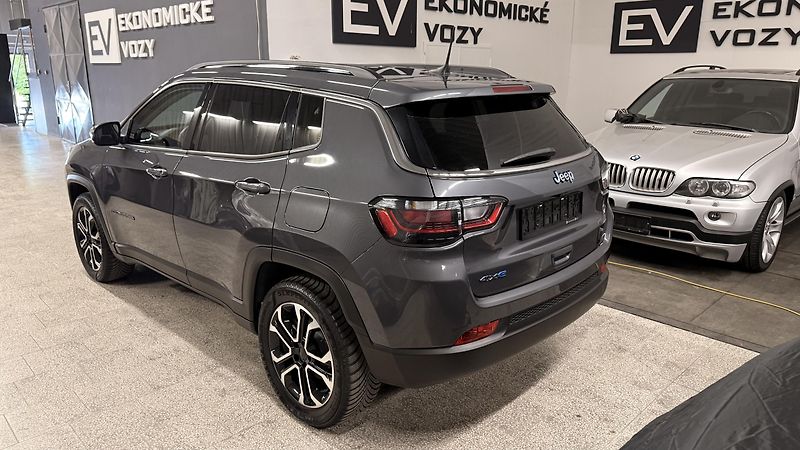 Jeep Compass (2023) 1.3 T4 PHEV,4x4,ZÁRUKA - fotka 8 z 56