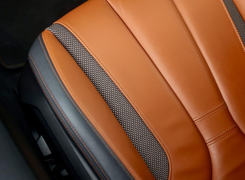 BMW i8 (2018) xdrive Laser - fotka 39 z 44