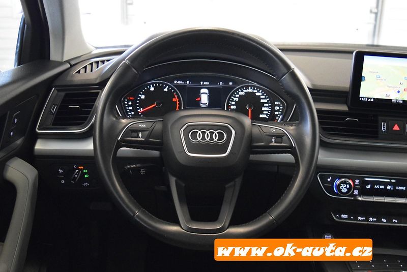 Audi Q5 2.0 TDI QUATTRO PRAV.SERVIS - fotka 29 z 60