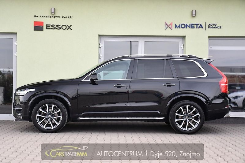 Volvo XC90 D5 AWD MOMENTUM ČR - fotka 2 z 39