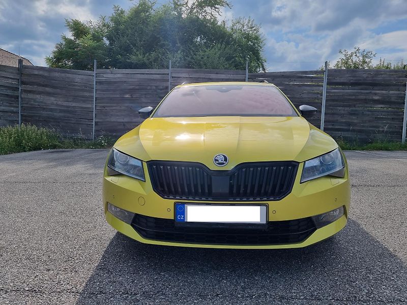 Škoda Superb (2016) 2.0 TDi DSG 4x4 Sportline - fotka 2 z 11