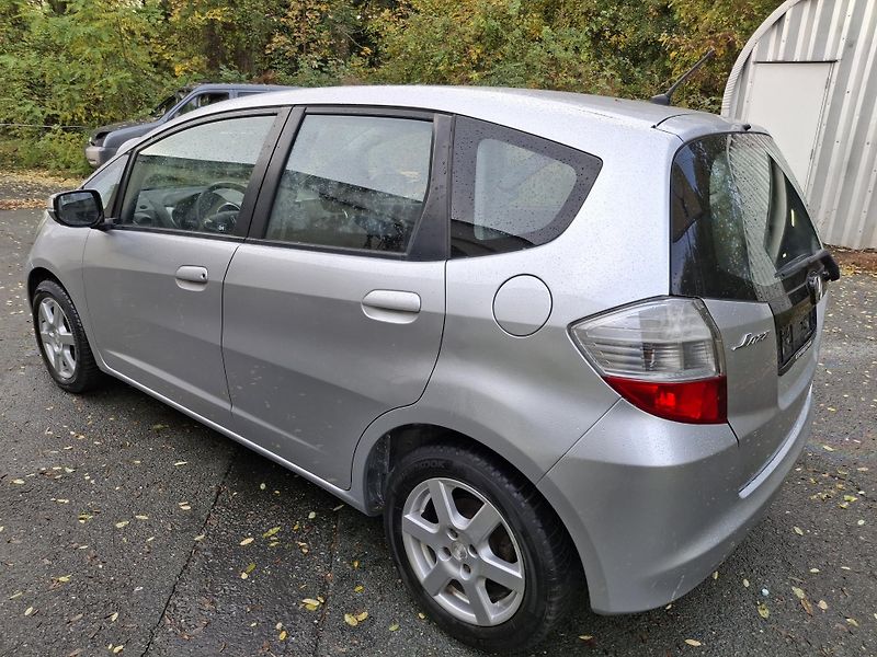 Honda Jazz 1.2 benzin Elegance 1. majitel - fotka 3 z 26