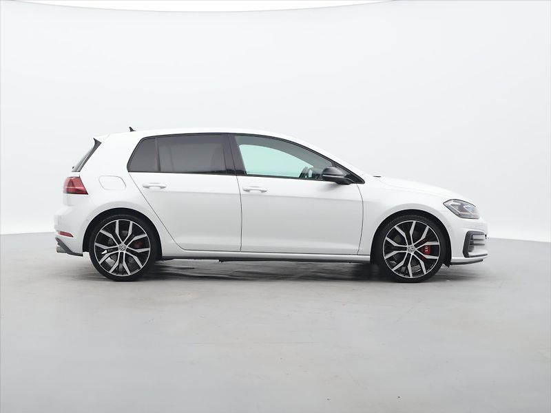 Volkswagen Golf 2,0 TSI GTI 180kW Performance - fotka 8 z 29