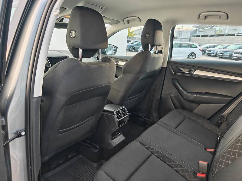 Škoda Karoq Ambition 1,5TSI - fotka 7 z 23