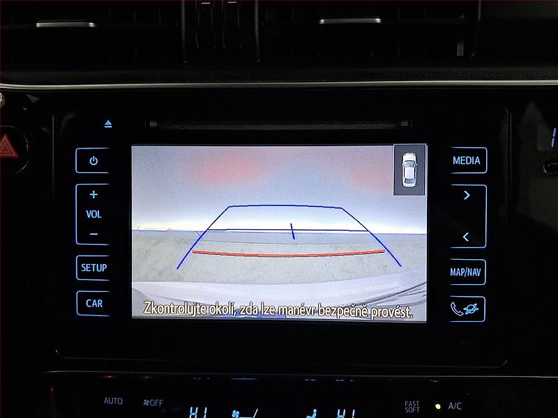 Toyota Corolla (2018) 1.6 Valvematic, Serv.kniha - fotka 18 z 19