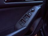 Mazda 3 2.0 Skyactiv Sports-Line, Serv - náhled 12