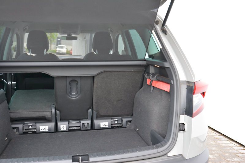 Škoda Karoq (2019) 1.5 TSI 110 kW Style PLUS - fotka 15 z 31