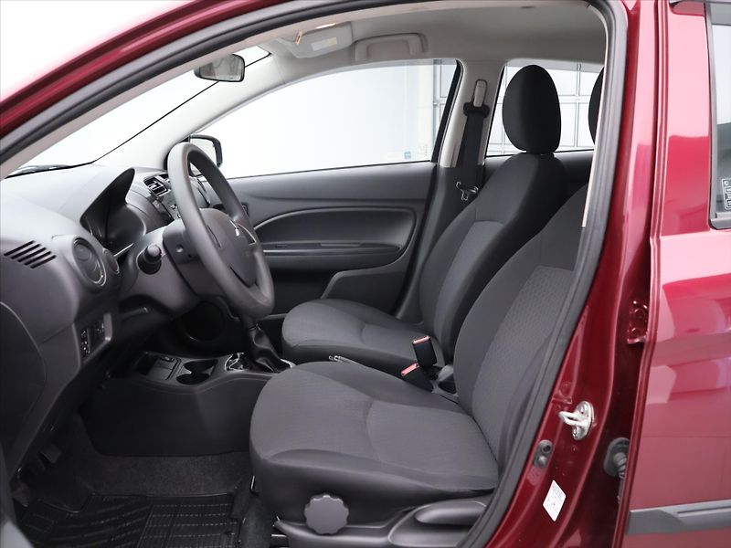 Mitsubishi Space Star 1,0 i Klimatizace CZ - fotka 10 z 26