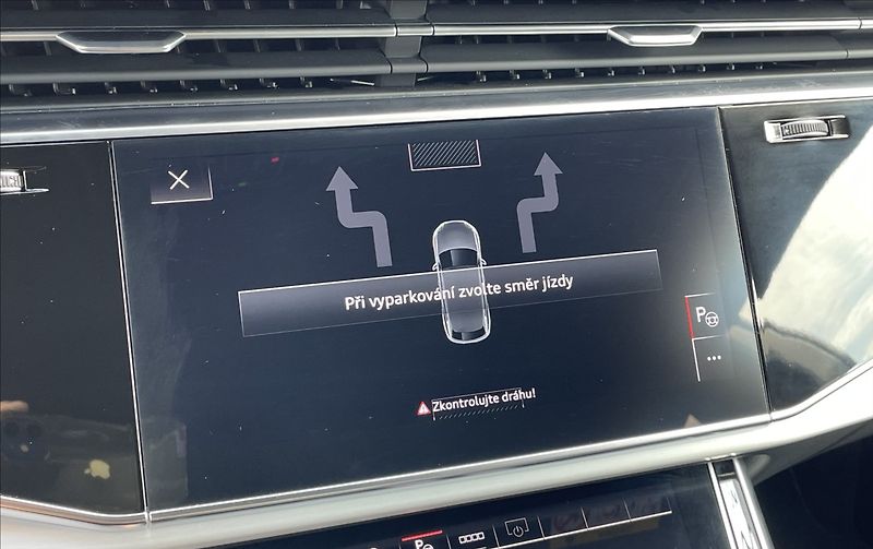 Audi Q8 3,0 TDi 50 S-line Individual - fotka 19 z 35