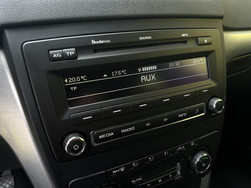 Škoda Yeti (2011) 1.2TSI/77kW *XENON*2.Maj.* 4x2 - fotka 12 z 36